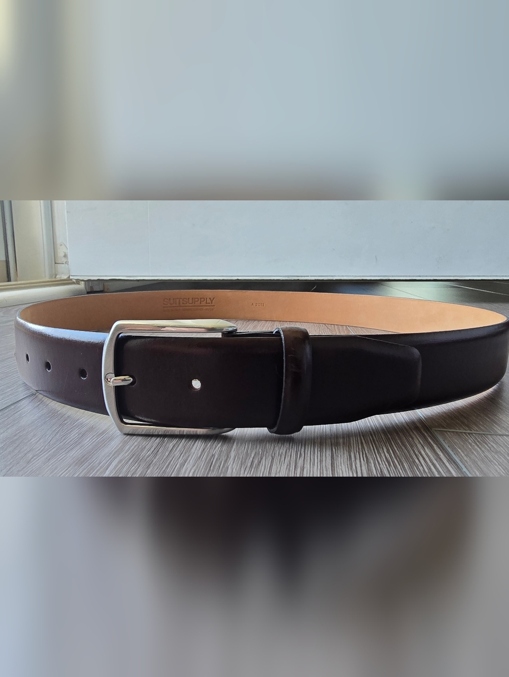 SuitSupply Brown Italian Leather Belt Silver Buckle 43” 1.5” Wide